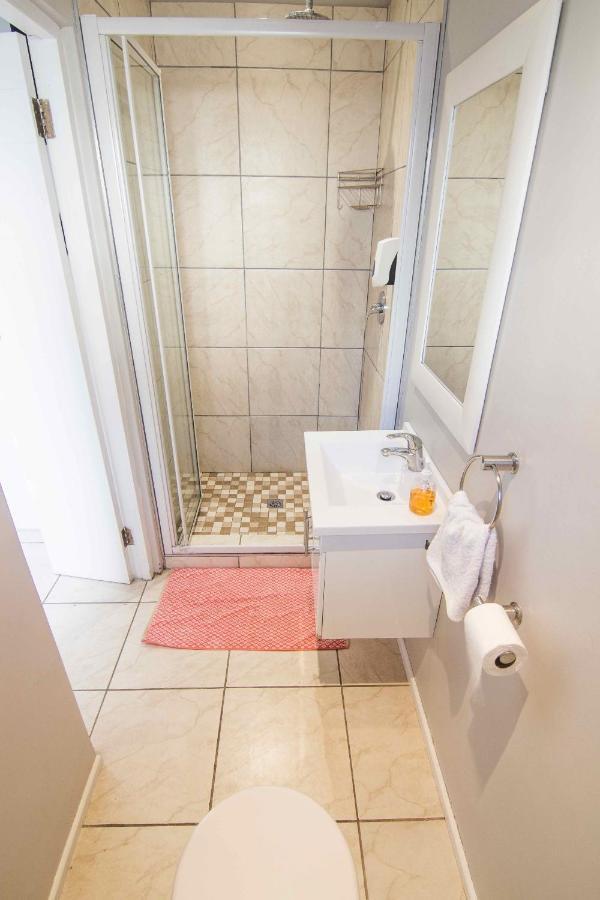 15a Oyster Apartment Durban